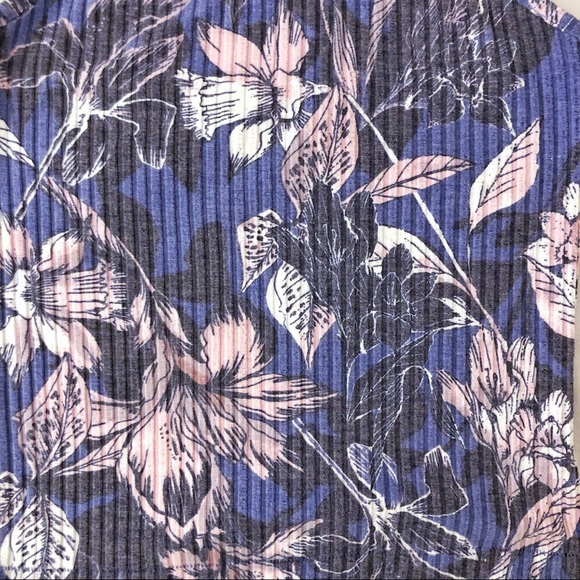 Tropical Flower Ribbed Tight Halter Top - Picture 6 of 8